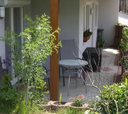 Ferienwohnung Hergert شقة سيغمارزيل